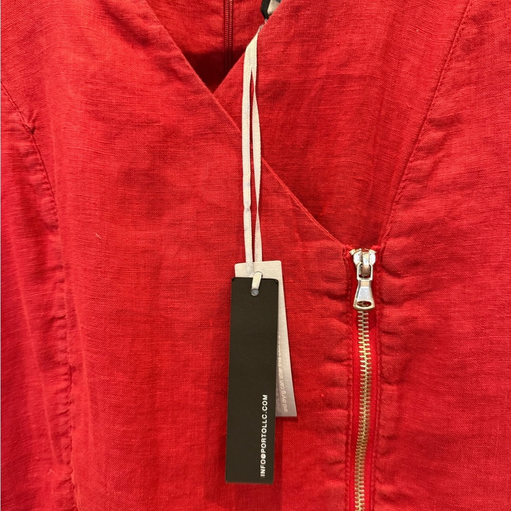 Elegant Red Sleeveless Edgy Linen Dress - Picture 2 of 12